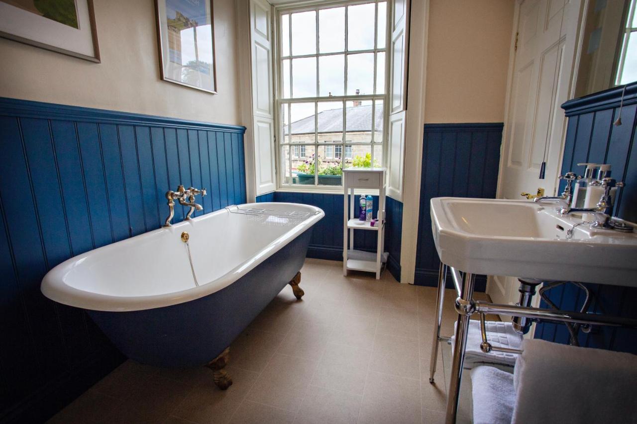 Market Cross Guest House Belford Buitenkant foto
