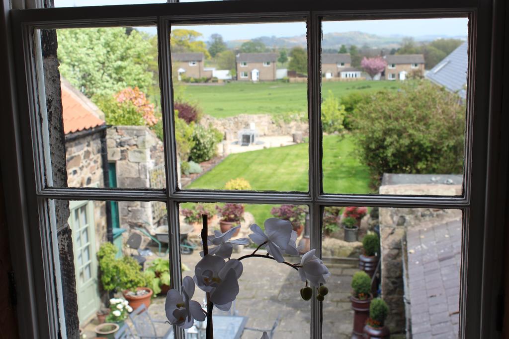 Market Cross Guest House Belford Buitenkant foto